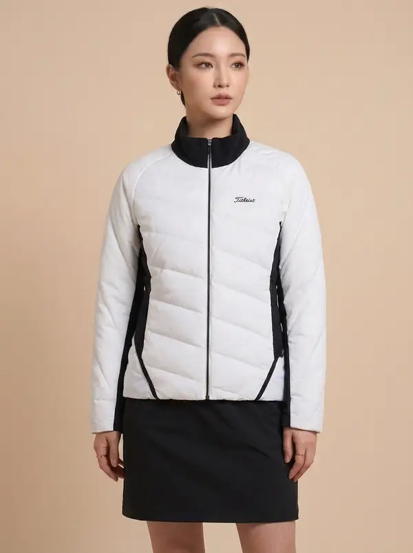 화이트 앤 블랙 배색 퀼팅 하이넥 패딩 자켓