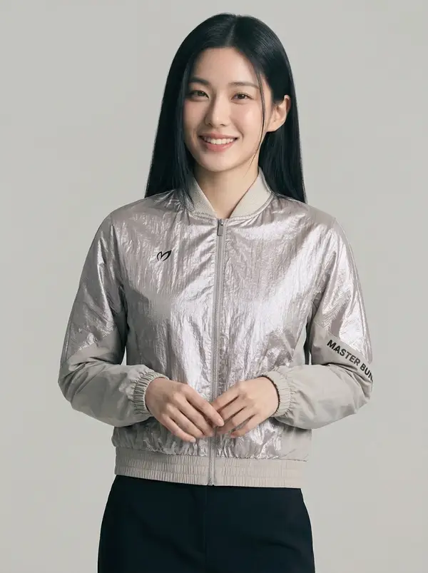 실버 메탈릭 텍스처 하이넥 집업 점퍼